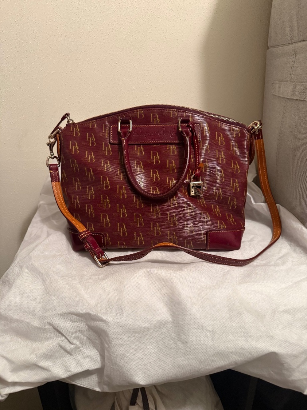 Rare DOONEY & BOURKE Signature Vanessa Satchel w/Florentine leather Bordeaux